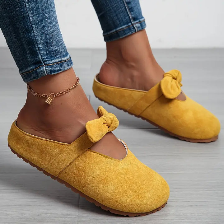 ComfortKnot™ | Suede Platform Mules