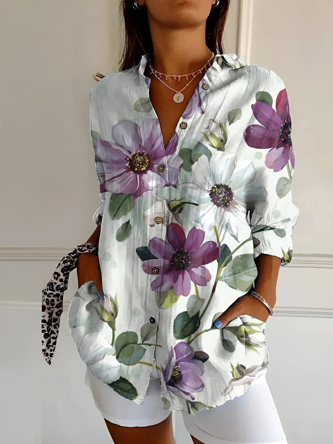 Brenda | Casual Blouse With Flowers And Waves